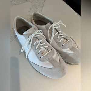 Women’s White Geox Leather Runners